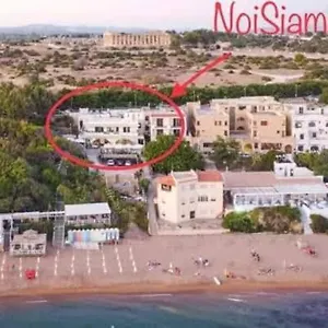 Appartamento Bahari Beachfront Selinunte Locazione Turistica, Marinella di Selinunte