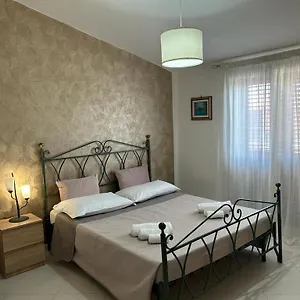 Apartament Nina Con Posto Auto, Giardini-Naxos